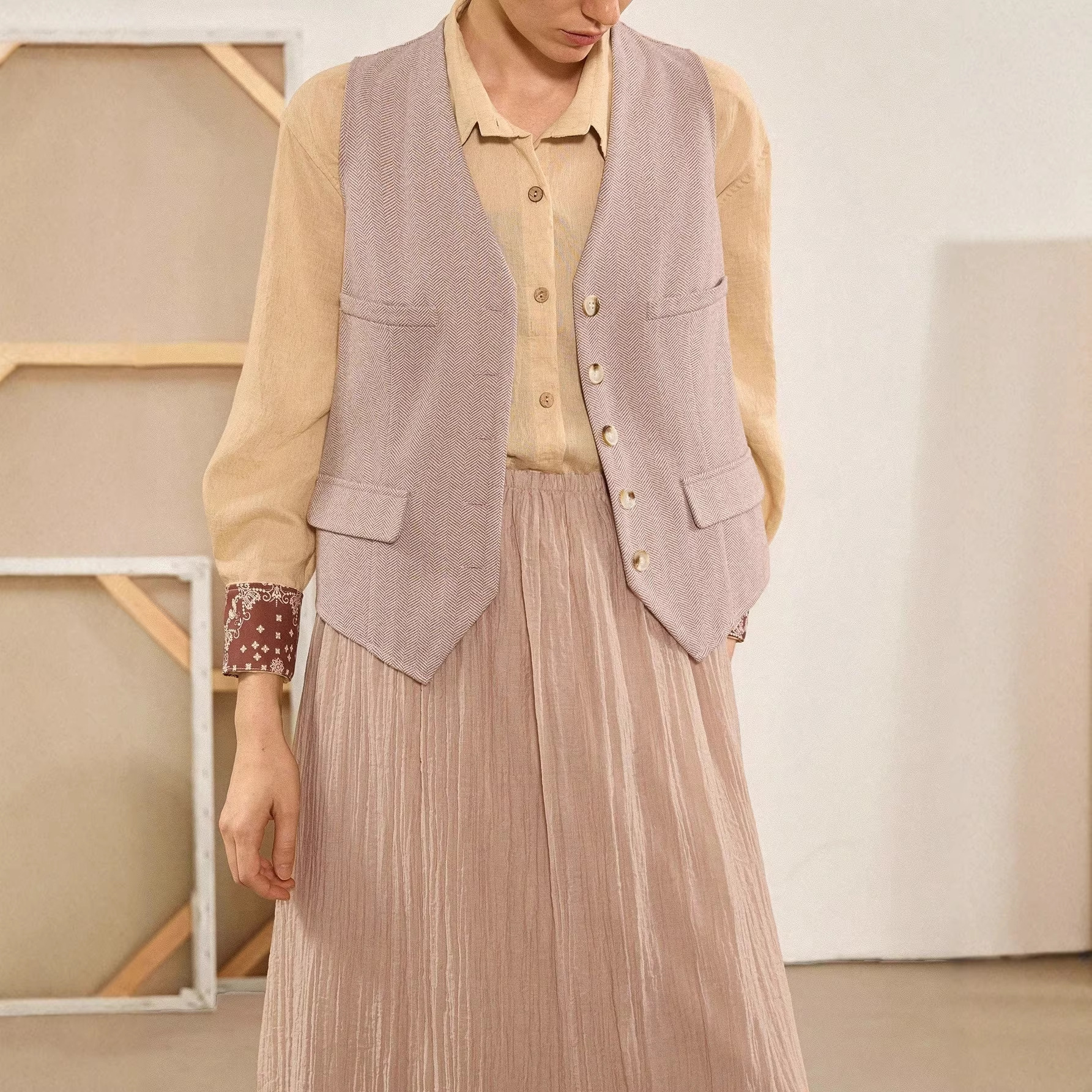 Women's V-Neck Vest and Skirt Set Old Money Style Solid Color