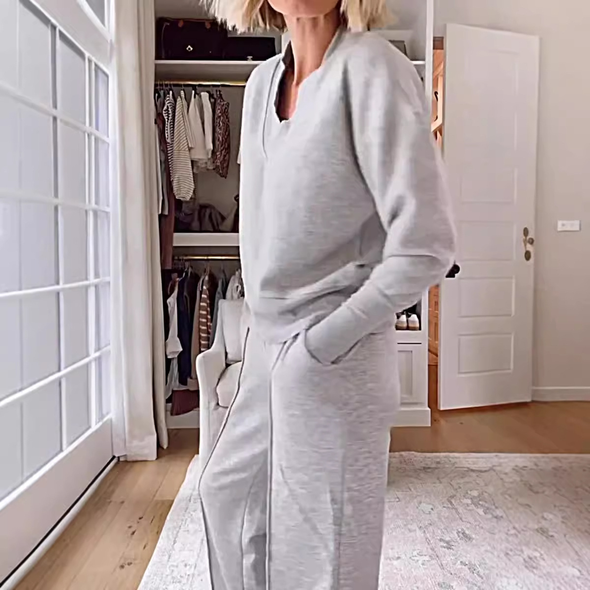 Women's V-Neck Long-Sleeve Loose Top & Wide-Leg Pants Two-Piece Set