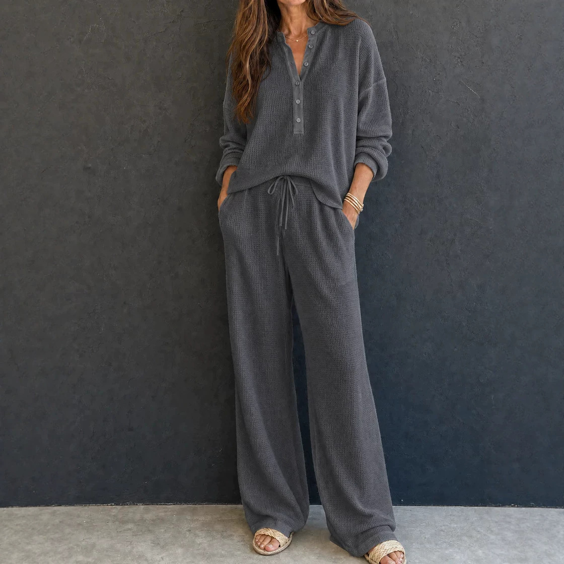Women's Ribbed Knit Sweatshirt and Straight-Leg Pants Set
