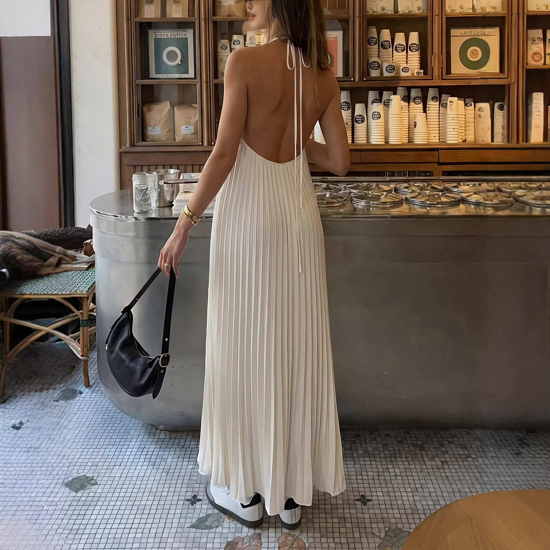 Women's Sleeveless Open-Back Loose Long Slip Dress