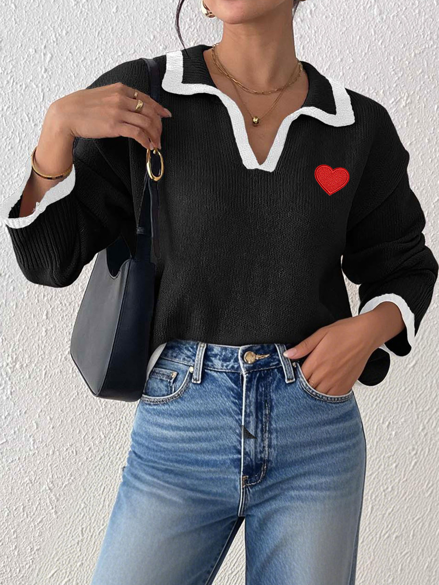 Women's Color-Block Heart Pullover Sweater with Collar