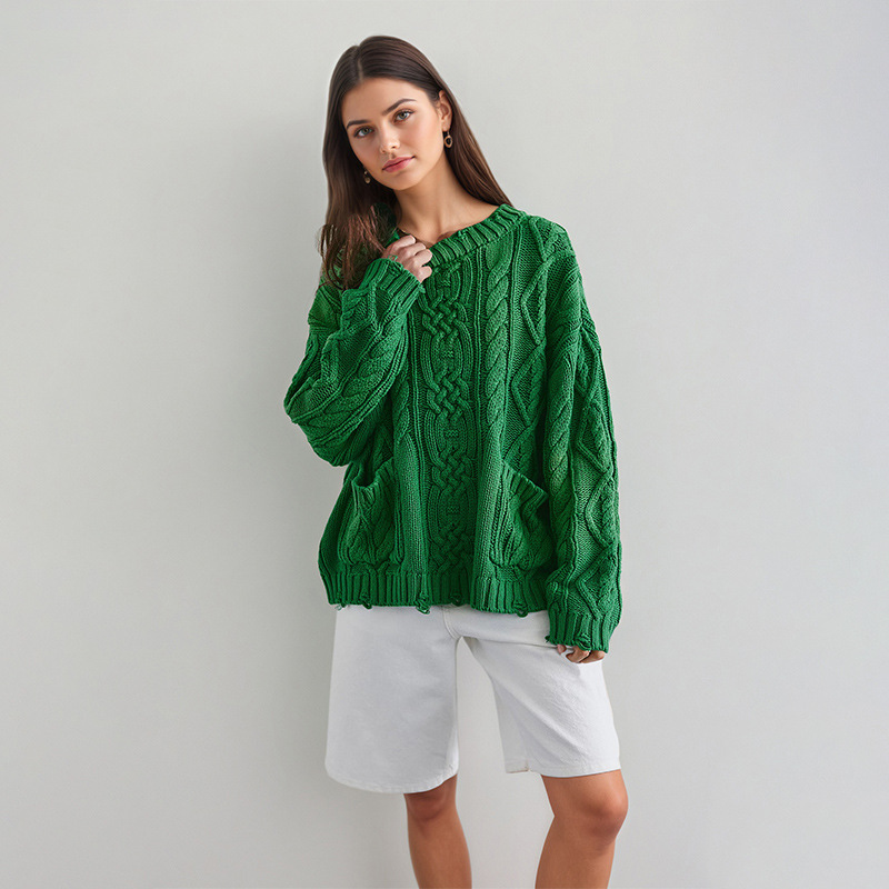 Cable-Knit Crewneck Pullover Sweater with Pockets