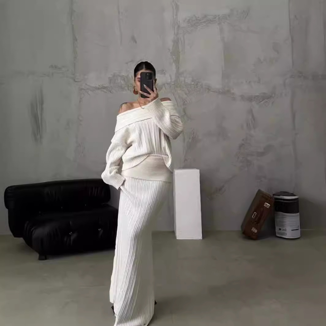 Off-Shoulder Slimming Loose Solid Knit Sweater Two-Piece Long Sleeve Set
