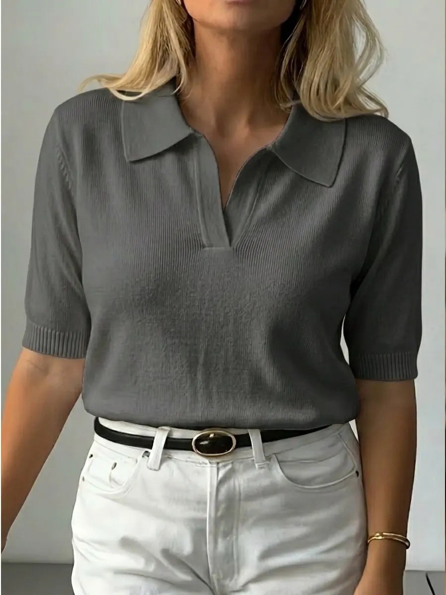 Women's Solid Knit T-Shirt with Shirt Collar and 3D Pattern