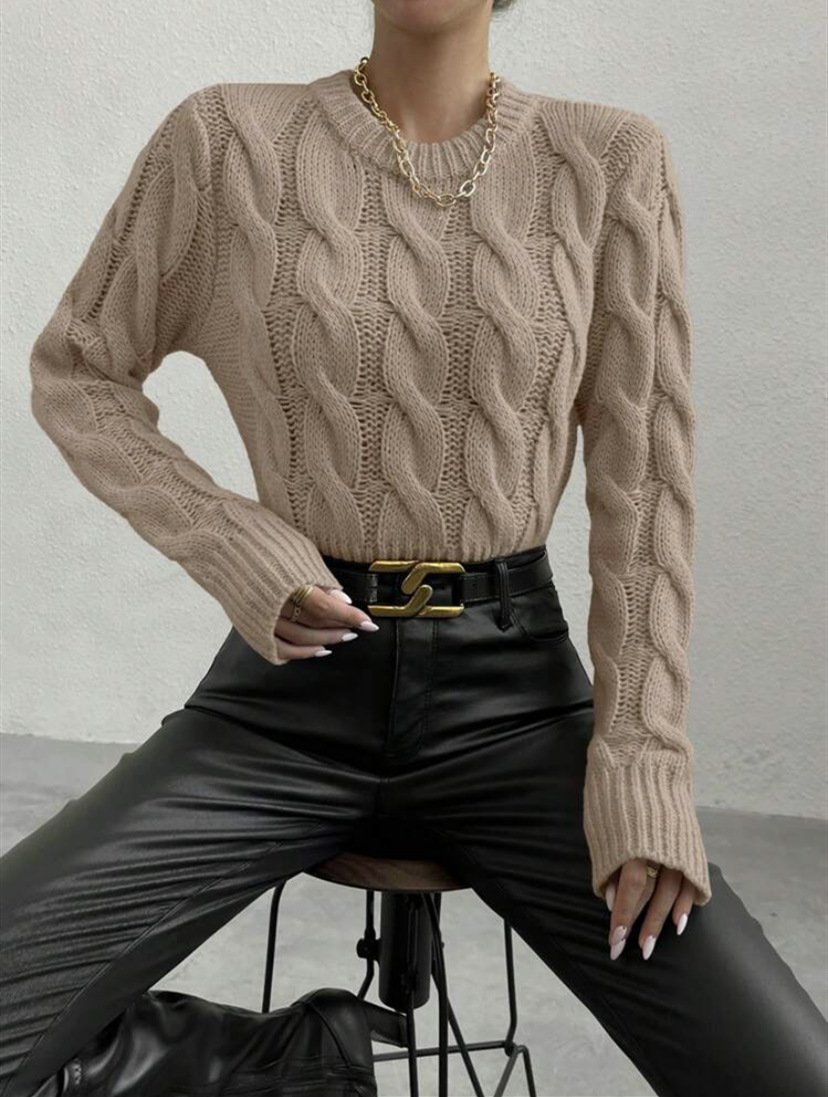 Women's Cable Knit Crewneck Pullover Sweater Solid Color