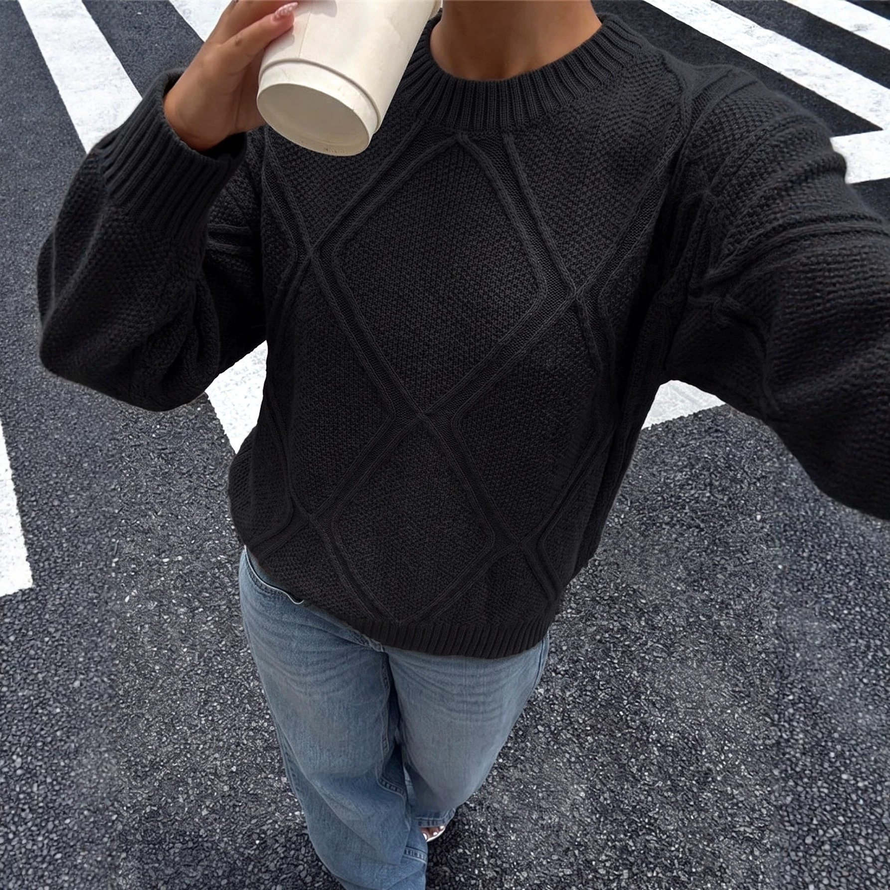 Women's Loose Fit Diamond Pattern Pullover Knit Sweater