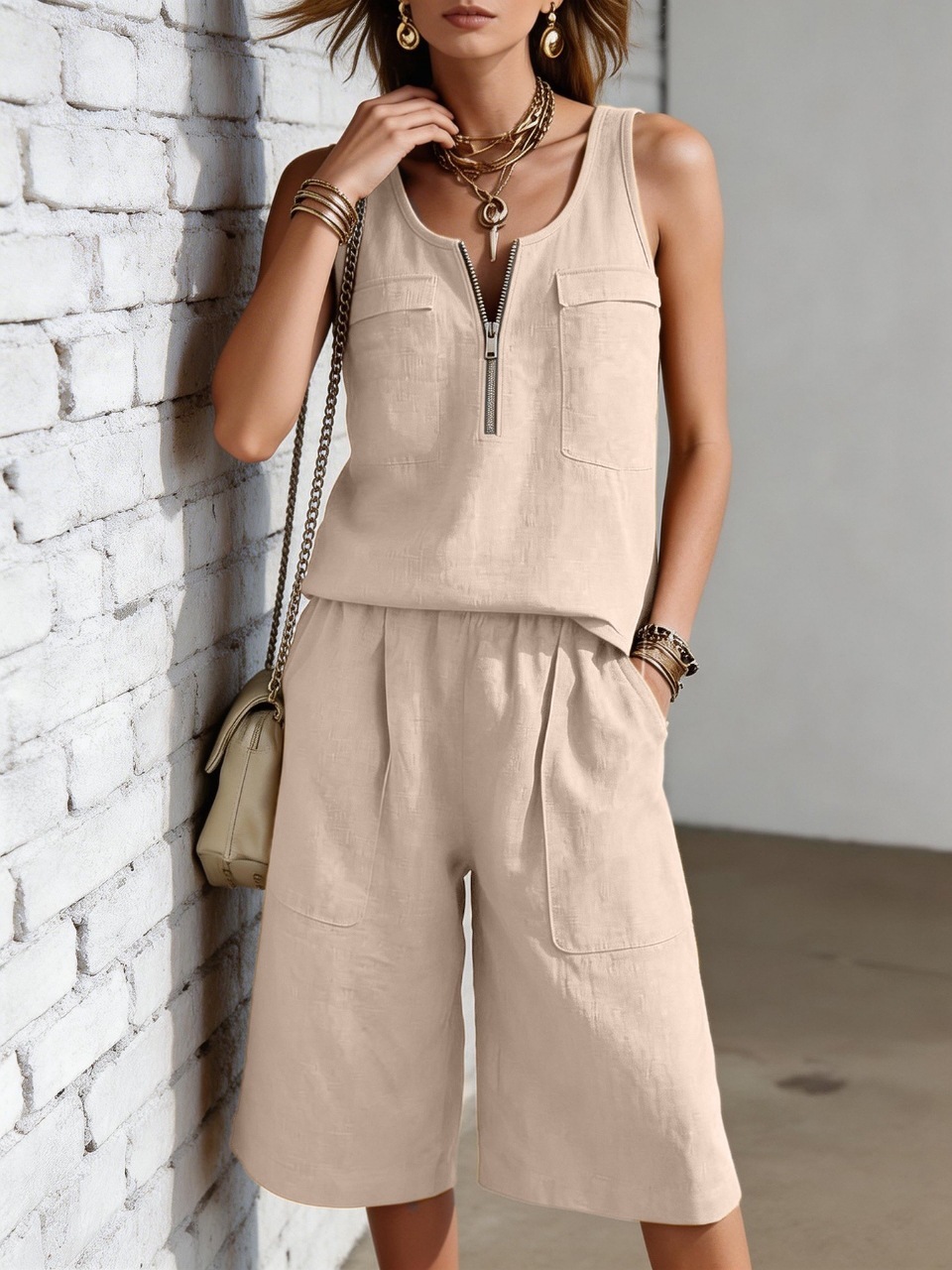 Women's Half-Zip Sleeveless Vest and Wide-Leg Capri Pants Set