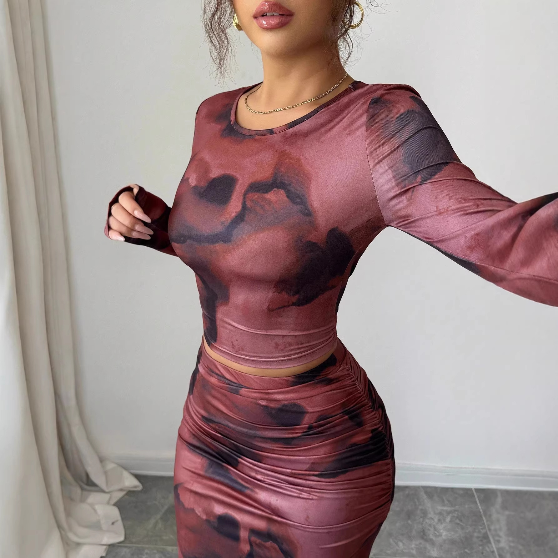 Women's 2-Piece Tie-Dye Long-Sleeve T-Shirt and Bodycon Maxi Skirt Set