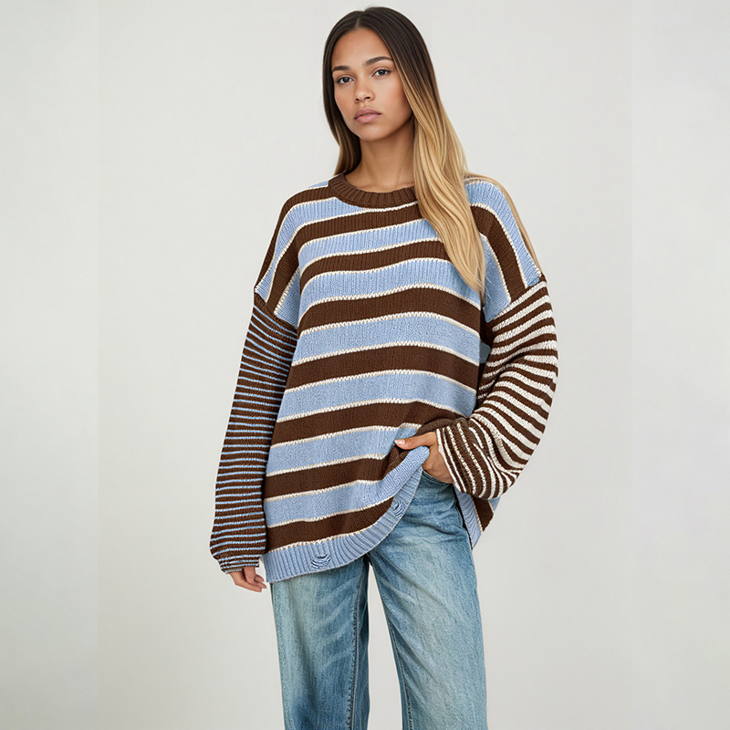 Women's Crewneck Cable-Knit Pullover Sweater