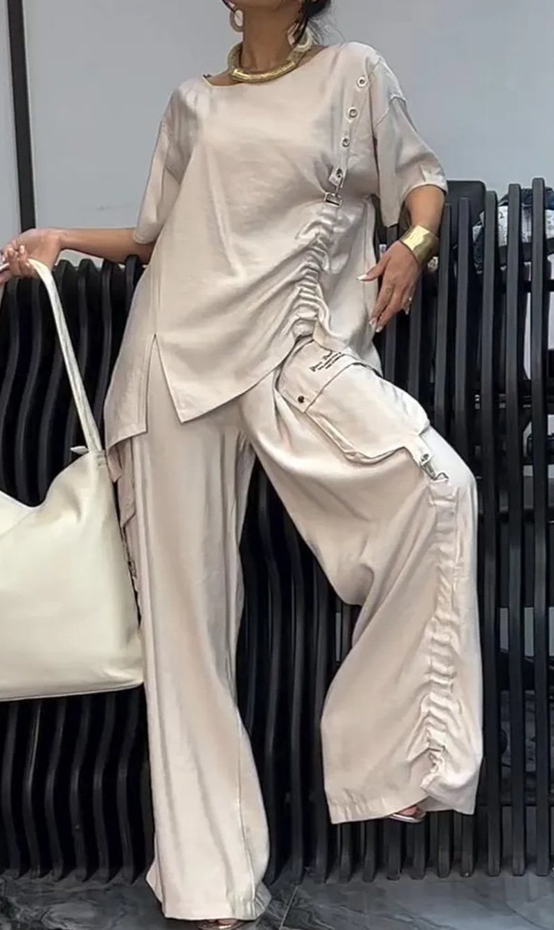 Women's Casual Two-Piece T-Shirt and Pants Set Crew Neck Solid Color