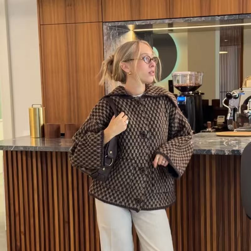 Women's Plaid Knit Cardigan with Lapel Collar
