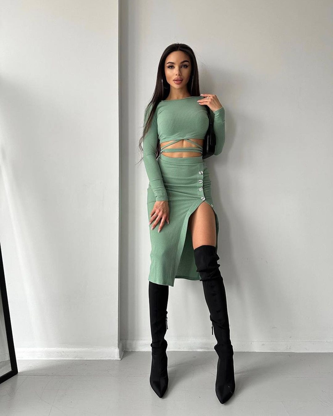 Women's Cropped Knit Two-Piece Dress Set with Slit Bodycon Midi Skirt