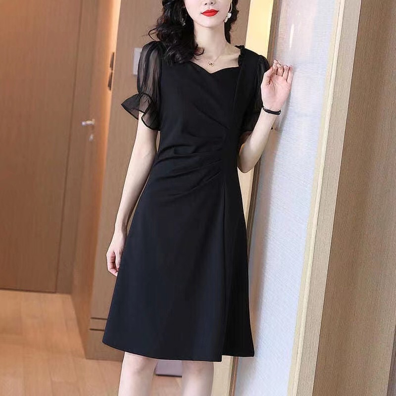 Hepburn Style Black Dress Square Neck A-Line Midi