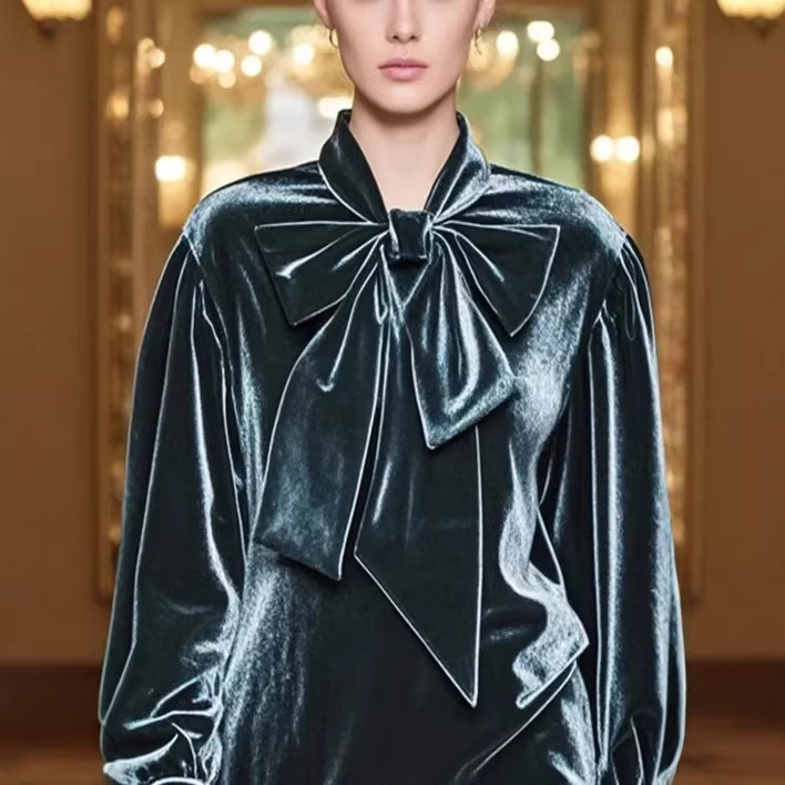 Retro Velvet A-Line Dress with Lantern Sleeves and Bow Tie Neck