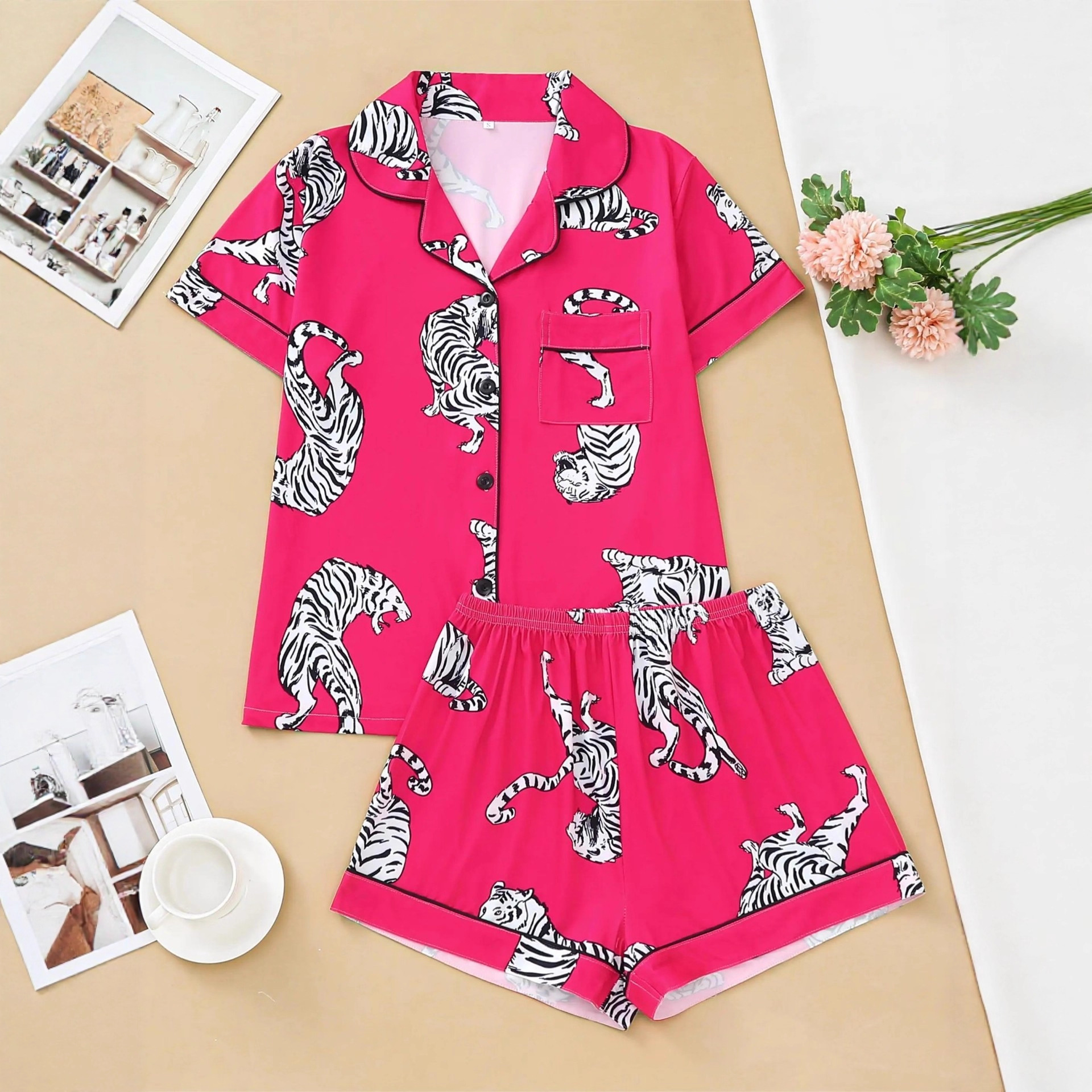 Women's Cuban Collar Leopard Print Loungewear Set