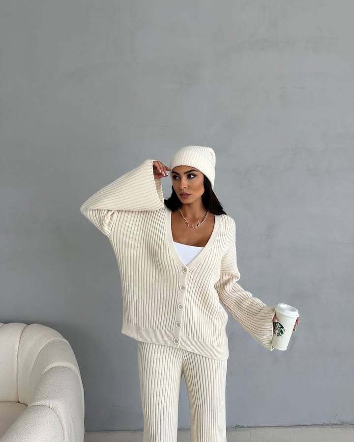 Women's Solid Color Button-Front Cardigan Sweater and Pants Set