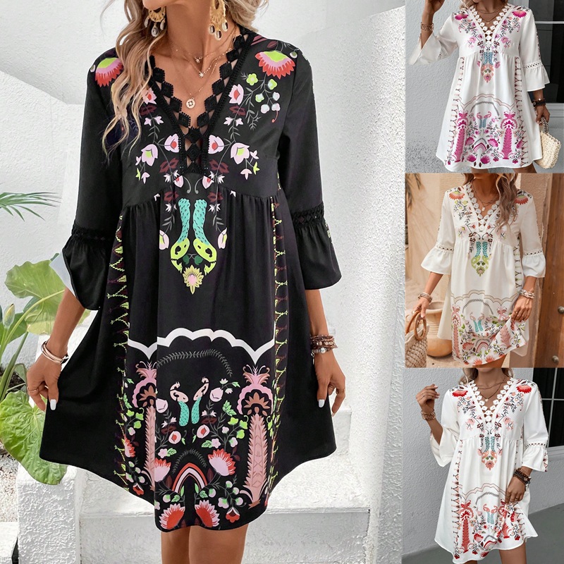 V-Neck Lace Panel Floral Print Casual Dress