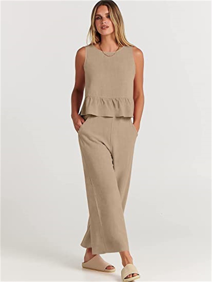 Women's Sleeveless Pleated Tank Top and Wide-Leg Cropped Pants Casual Set