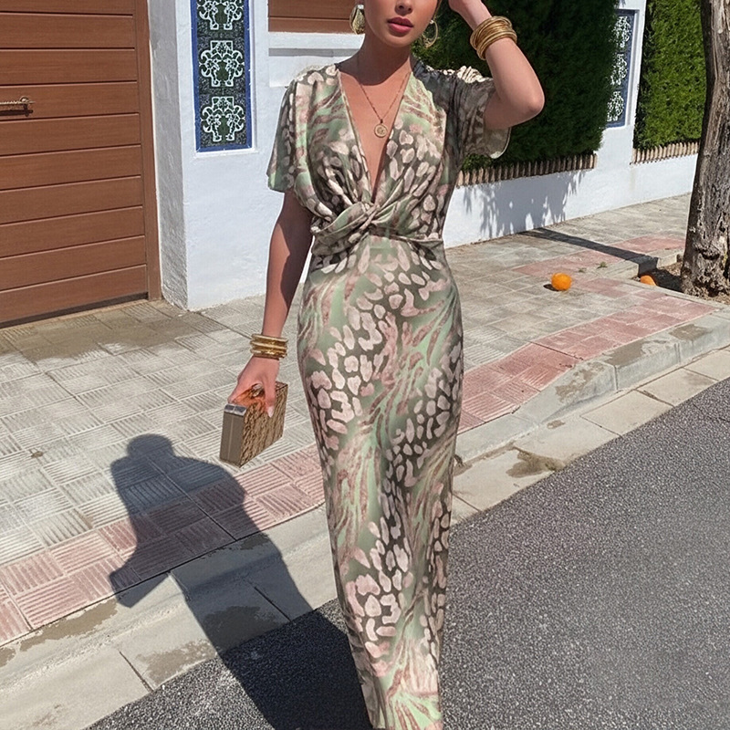 Elegant Floral Print V-Neck Long Dress