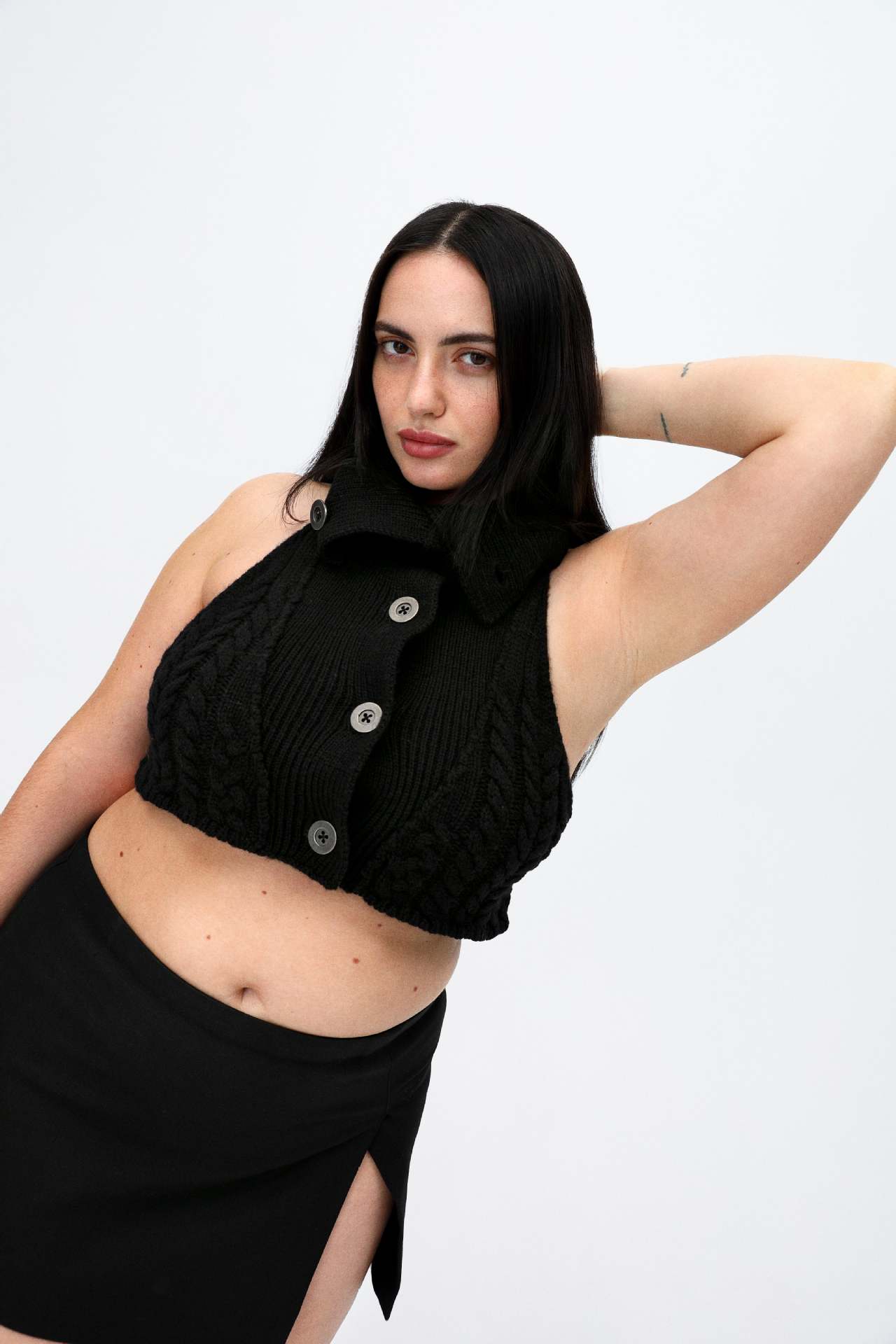 Women's Sleeveless High Neck Crop Knit Top