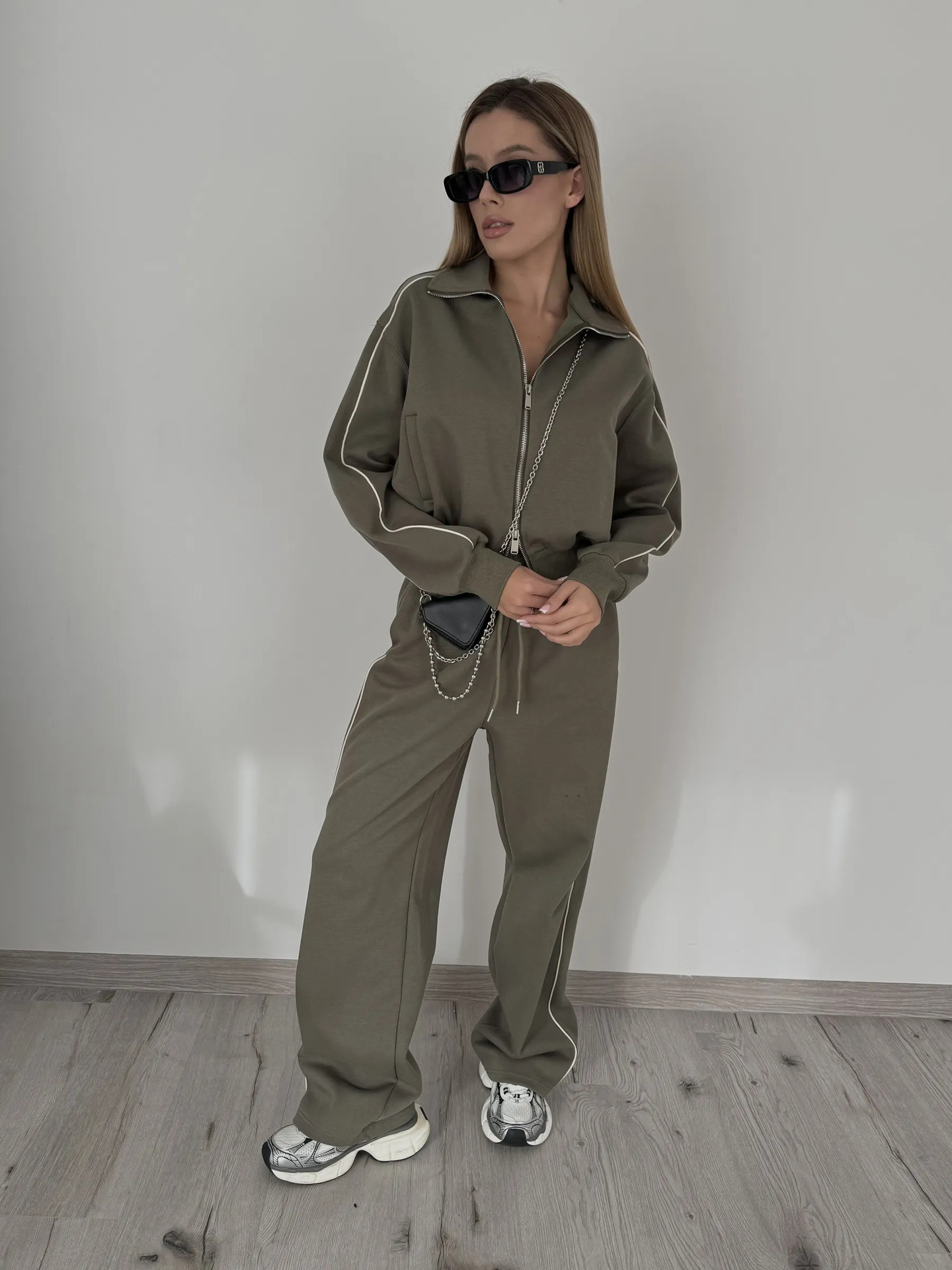 Women's Striped Zip-Up Cardigan & Drawstring Jogger Two-Piece Set