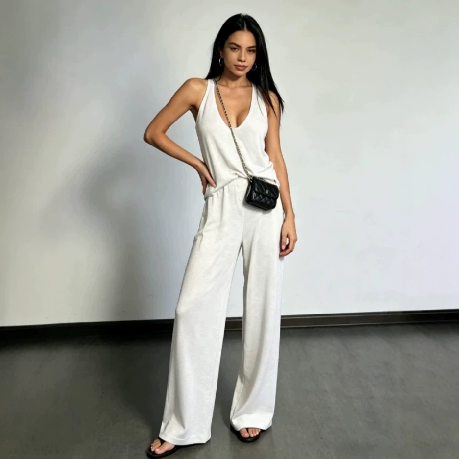 Women's Sleeveless Top and Straight-Leg Pants Two-Piece Set Solid Color