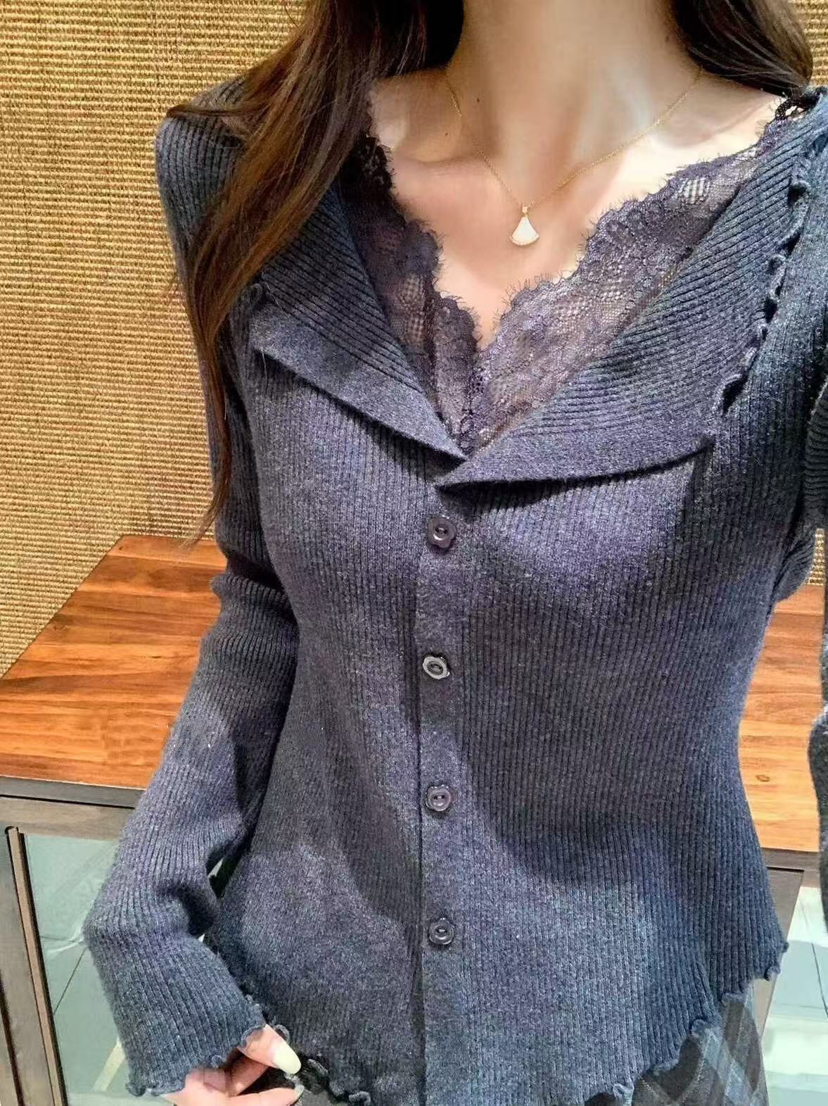 Slimming Knit Lace Cardigan with Doll Collar Long Sleeve