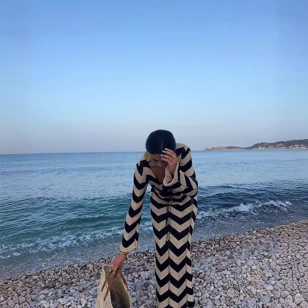 Reversible Lace-Up Cutout V-Neck Long Sleeve A-Line Beach Dress
