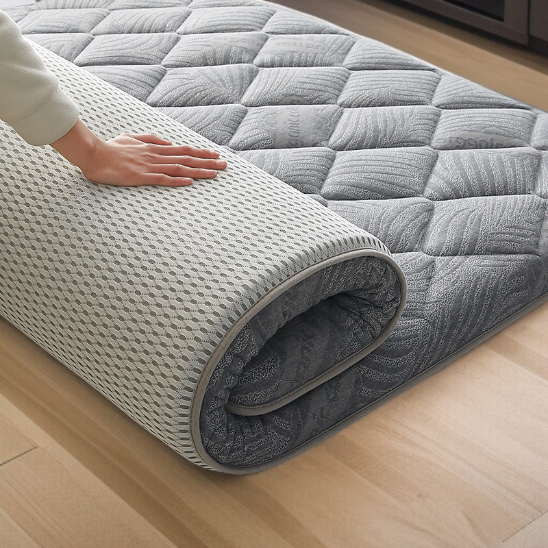 Portable thick sponge sleeping cushion
