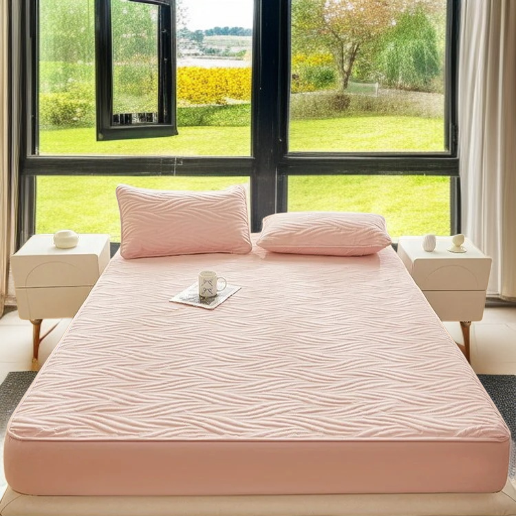 Full enclosure mattress protector with waterproof feature