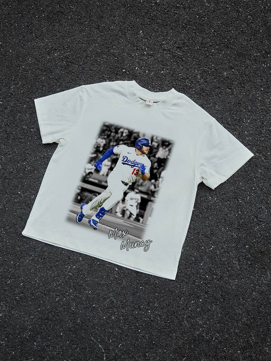 Max Muncy M5