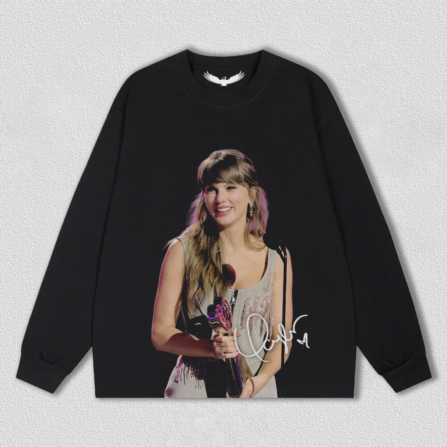 Taylor Swift iheartradioawards Tee 2.0
