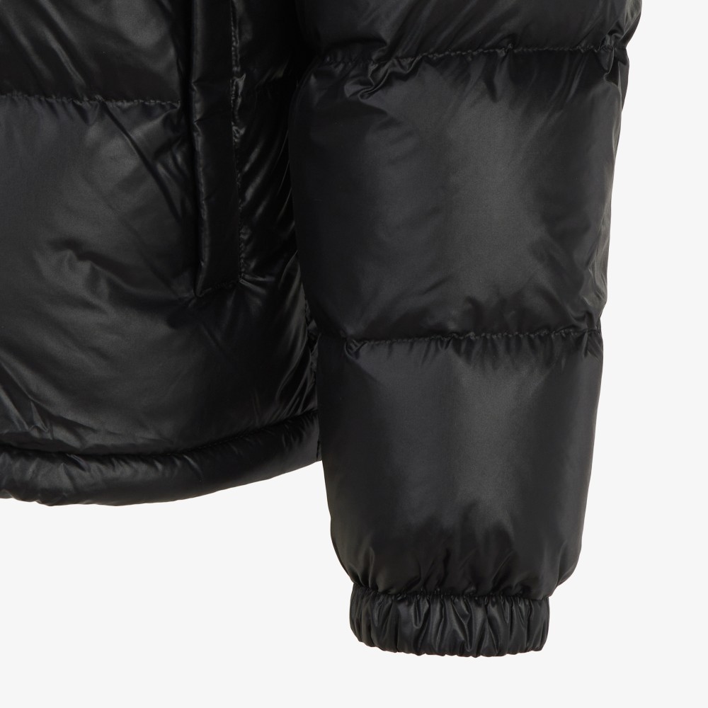 M'S NUPTSE ON JACKET