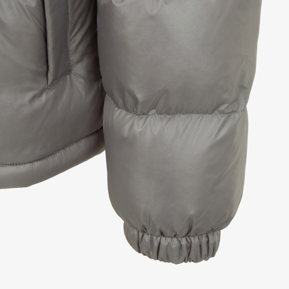 M'S NUPTSE ON JACKET