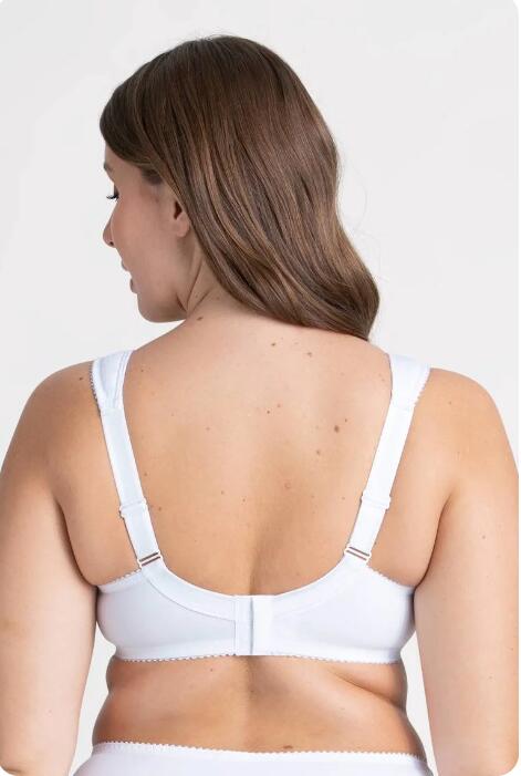 💖Triumph 3 részes szett új virágos csipke patchwork pamut vezeték nélküli push-up melltartó🔥