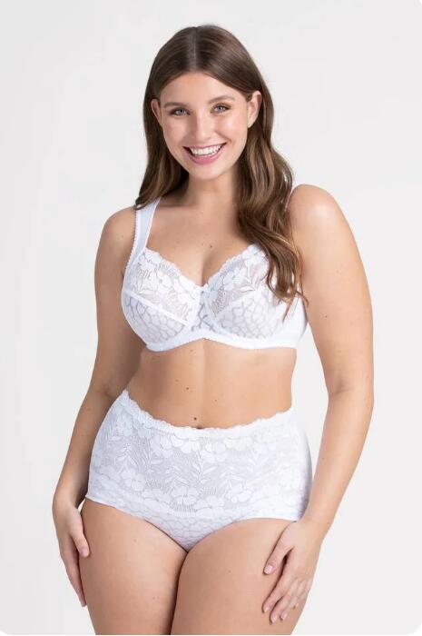 💖Triumph 3 részes szett új virágos csipke patchwork pamut vezeték nélküli push-up melltartó🔥
