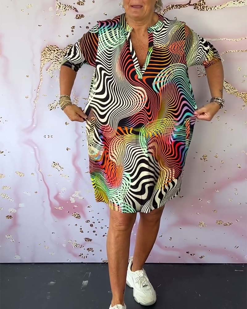 Roya™ - Farbenfrohes Kleid mit V-Ausschnitt