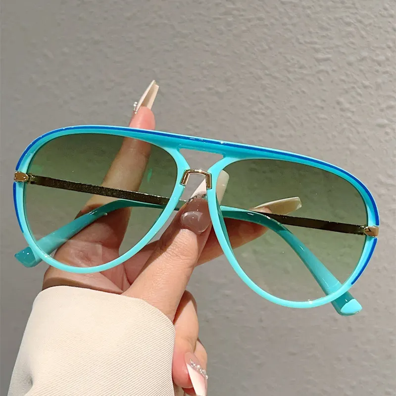 🕶50% ZĽAVA !! ⏰Dámske retro slnečné okuliare s dvojitým mostíkom