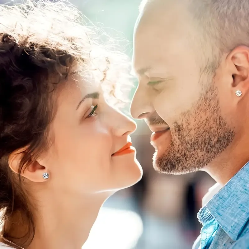 💎 Horúci výpredaj – 50 % ZĽAVA! 🔥 Klasické moissanitové diamantové náušnice