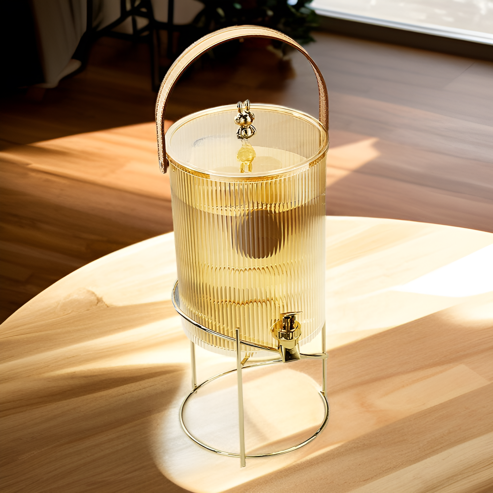 Dzbanek na wodę z uchwytem, idealny do domu