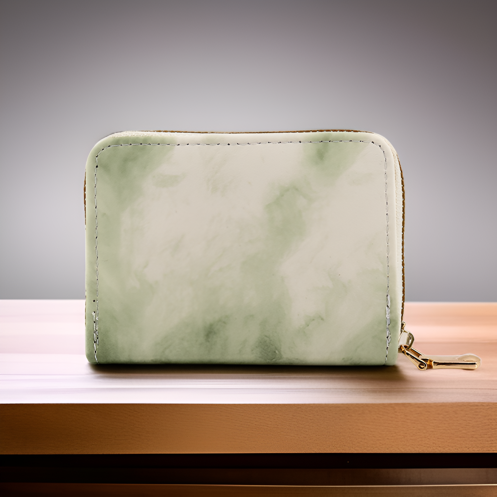 Etui na karty z łatwym dostępem do zawartości