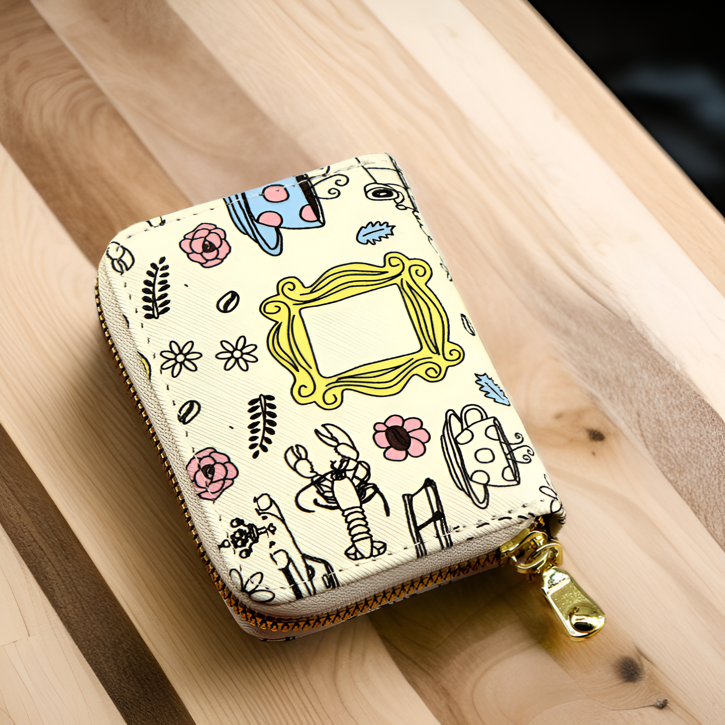 Wnętrze portmonetki z miejscem na karty i monety