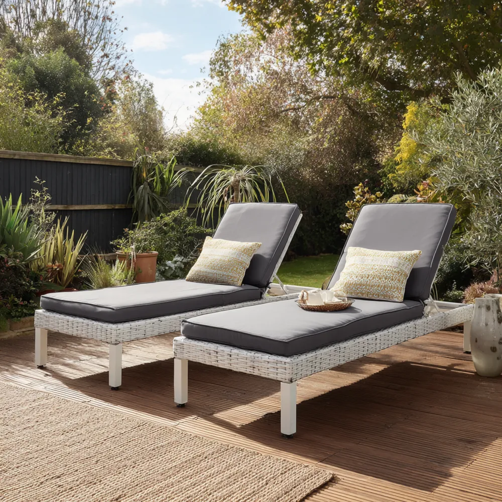 Chaise longue de jardin en rotin 200x65x35 cm - Gris/Blanc - Design moderne