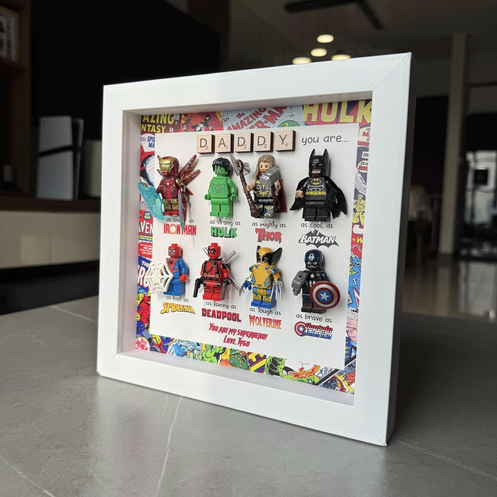BraveHeroFrames - Custom Super Dad Gift Box
