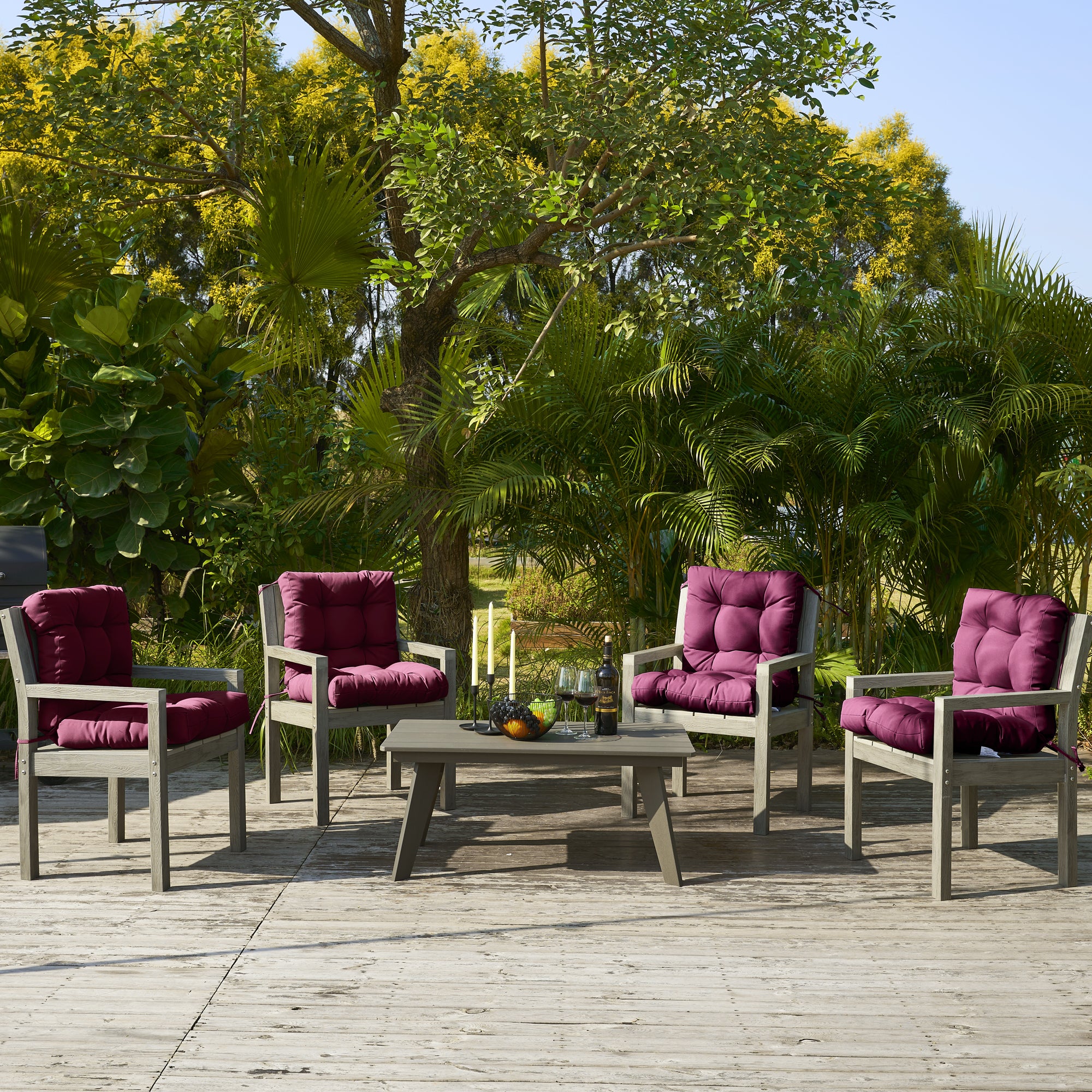 Outdoor Chair Cushion, 4" Thick Tufted Low Back Patio Cushion with Ties, Fade-Resistant Seat Pad for Wicker & Lawn Furniture, 40" x 20" x 4"