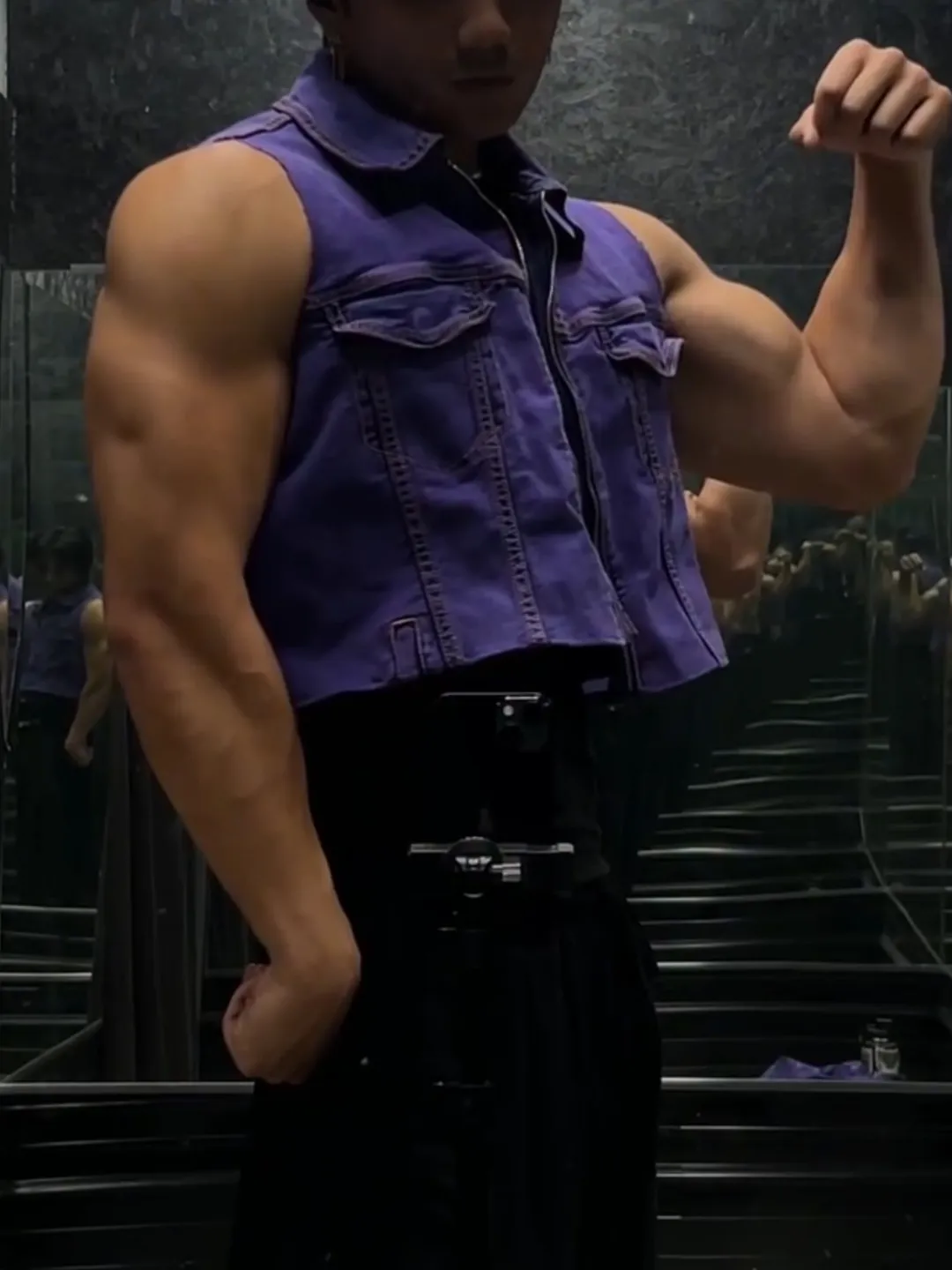 VIOLET EDGE VEST
