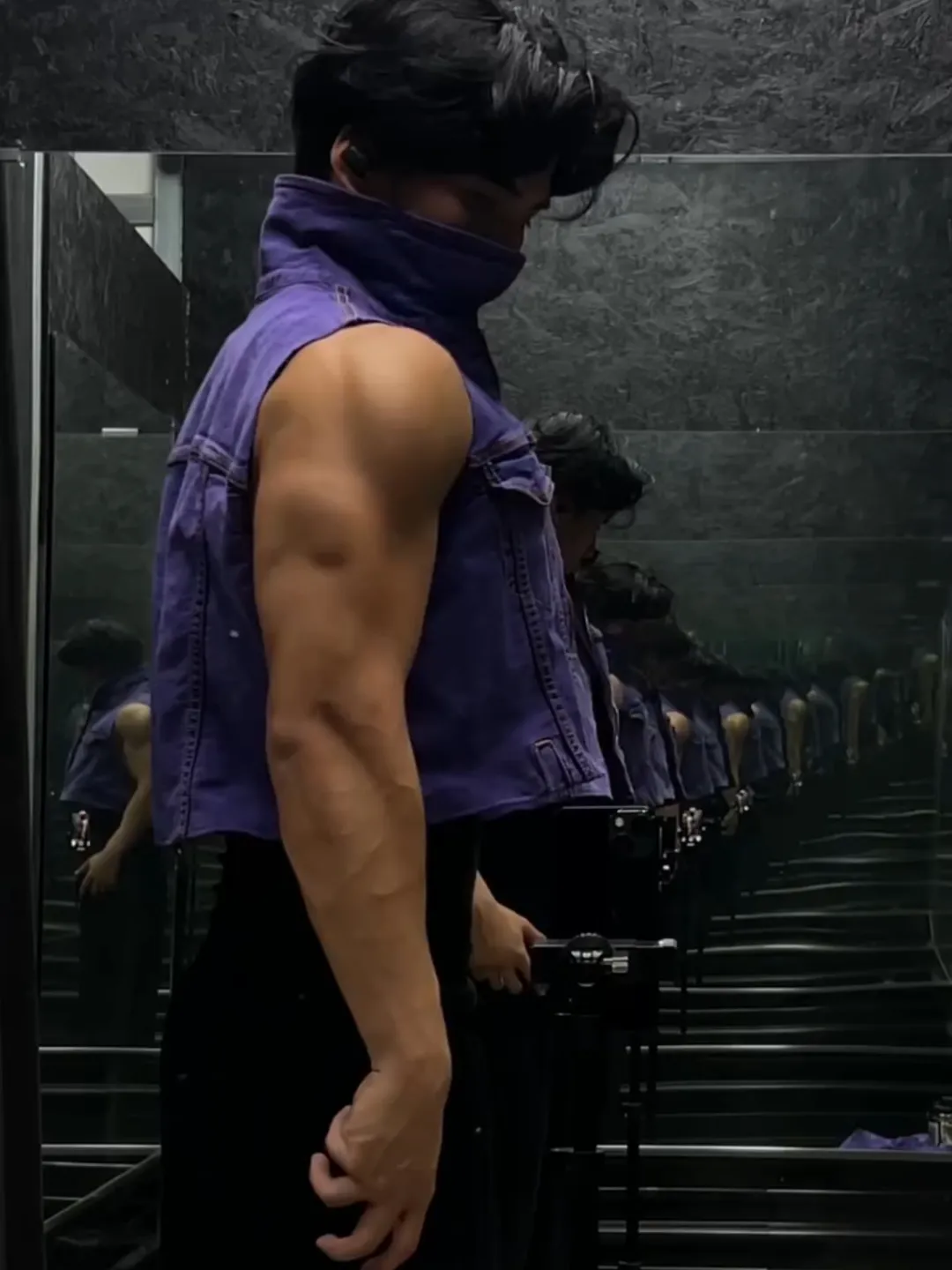 VIOLET EDGE VEST