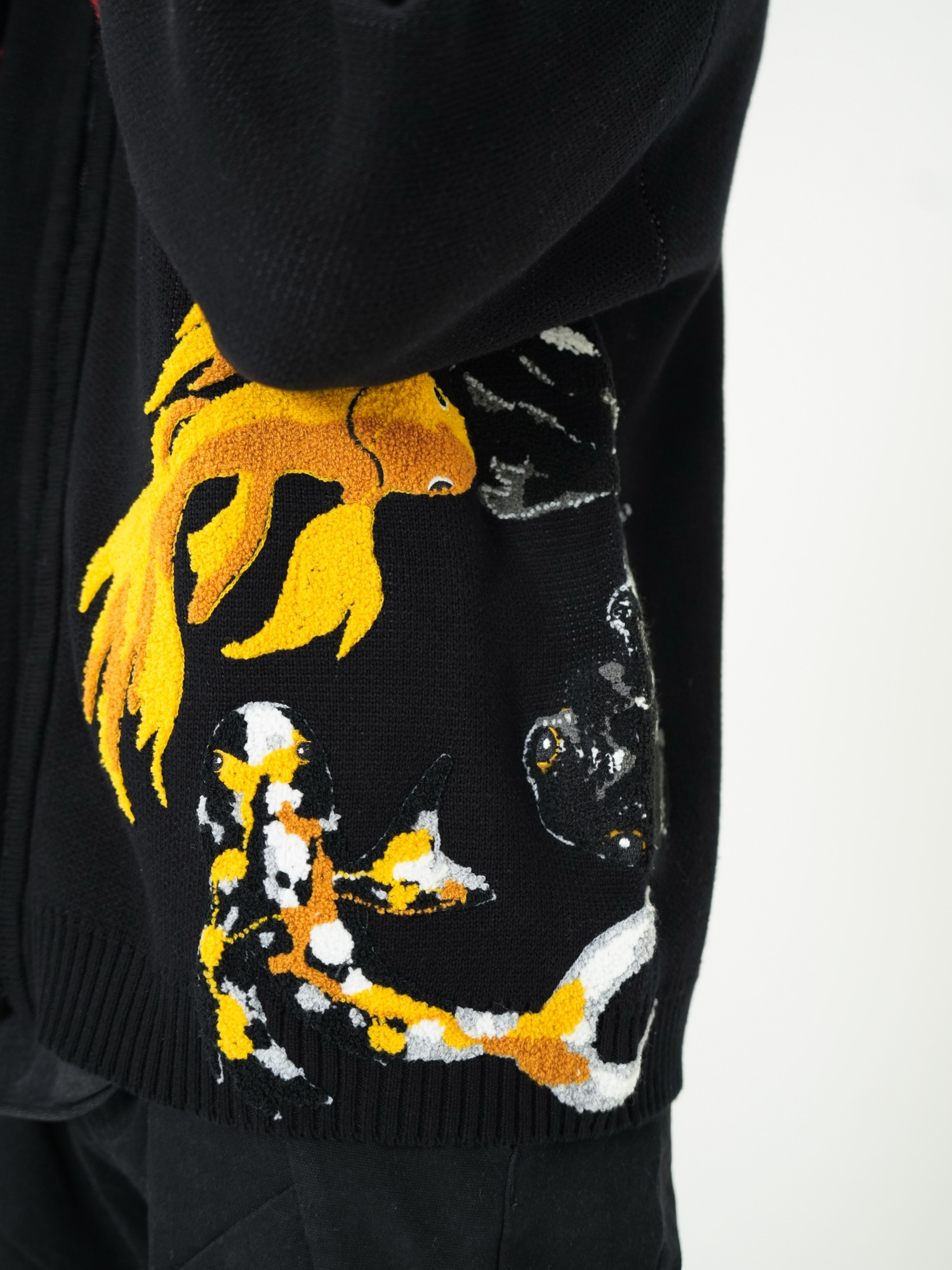 TWIN CARP TEXTURED ZIP JACKET