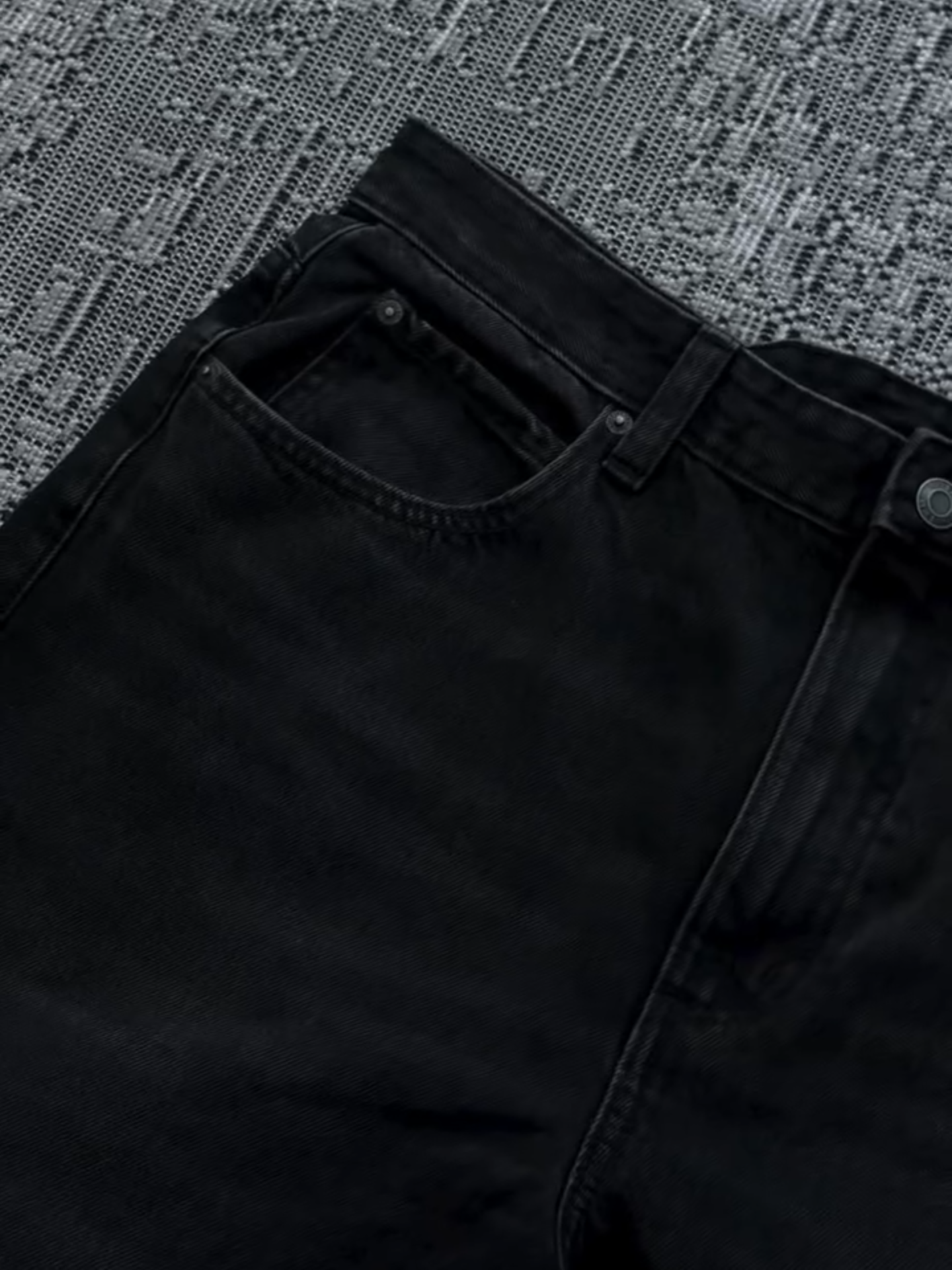 SOVEREIGN EMBROIDERED JEANS