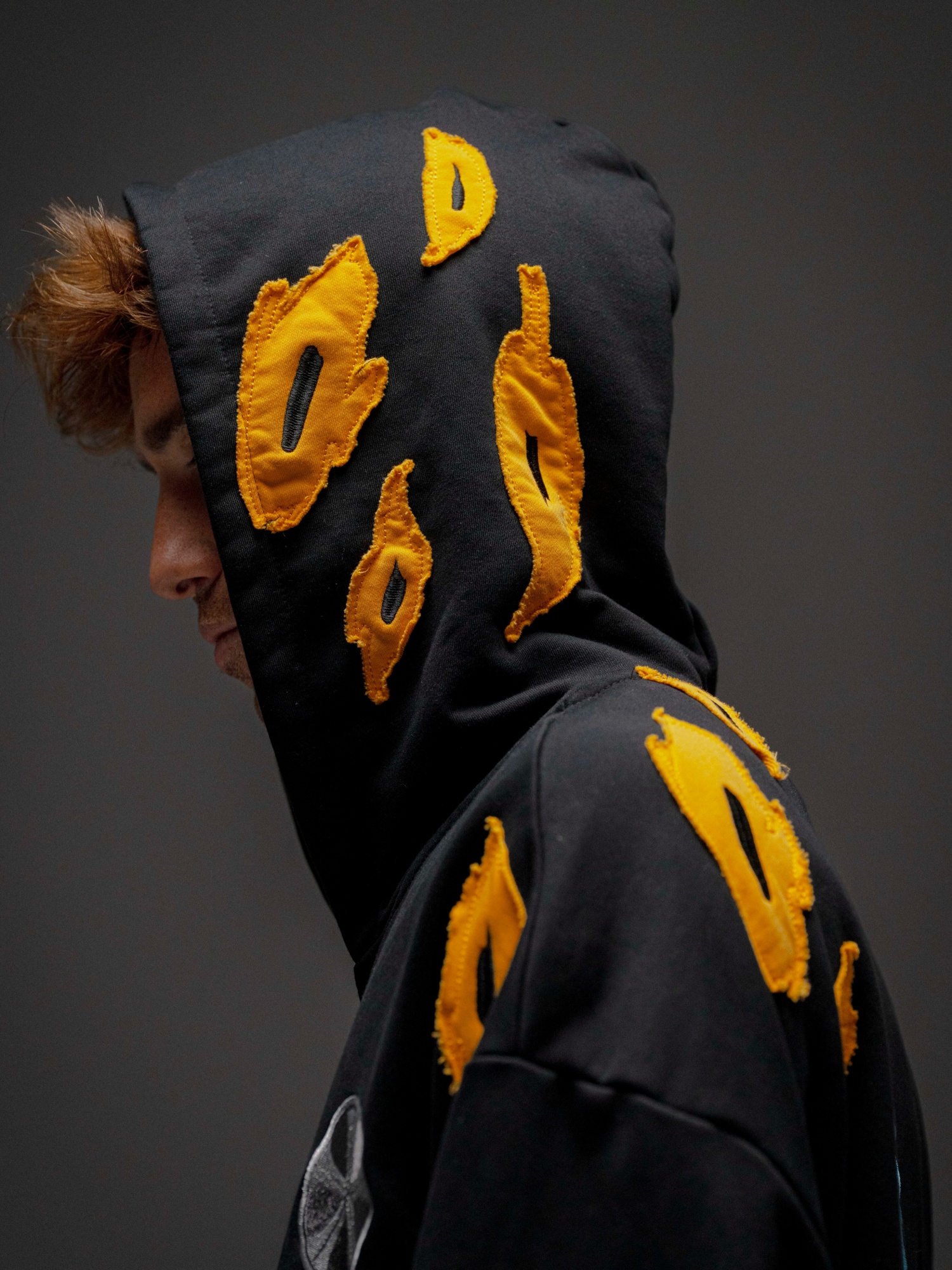 PHANTOM EYES ZIP-UP